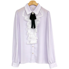 Camisa victoriana con encaje de Isabelle Light Academia