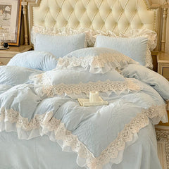 4Pcs Vintage French Romantic Lace Ruffles Carved Velvet Warm Winter Princess Bedding Set