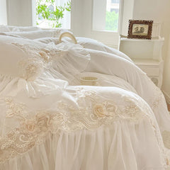 4Pcs Elegant Lace Rose Embroidery Milk Velvet Bedding Sets