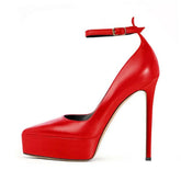 Pointed to thin Heels