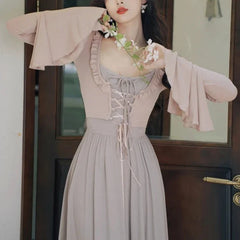 Conjunto de vestido de dos piezas Eleonora Mauve, suave, etéreo y estético