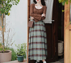 Conjunto de 2 piezas de bruja de cabaña a cuadros de Cinnamon Village