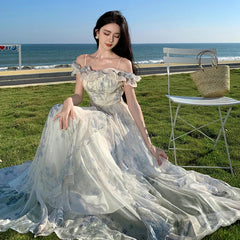 Vestido de princesa Fairycore con hortensias en flor