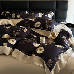 Blooming Flowers Pattern Bedding Set