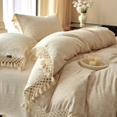 20% Linen and 80% Cotton Flowers Jacquard With Fringe Bedding Set