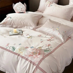 4Pcs Pink Luxury Bedding Set