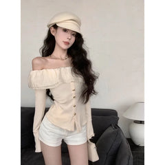 Top coqueto con hombros descubiertos de Fortune Teller