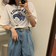 Lindo top corto de marca blanca