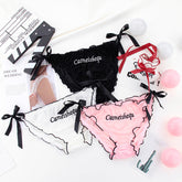 Bragas con tiras bordadas