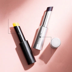 Bálsamo labial de color cálido