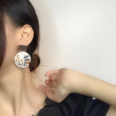 Pendientes de flores coloridas para niña