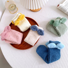 Verdickte Bodensocken mit Schleife