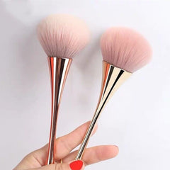 Flauschiger Rouge-Puder-Make-up-Pinsel