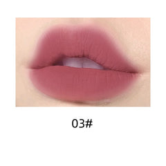 Brillo labial mate en cápsula Light Mist de PINKCOCO