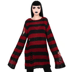 Suéter de punto gótico desgastado con rayas negras y rojas