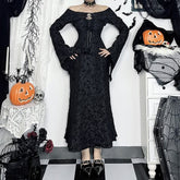 Vestido largo gótico negro con estampado floral y mangas largas y hombros descubiertos