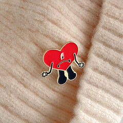 Pins de villano de amor rojo lindo de dibujos animados