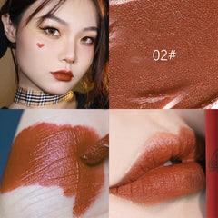 Samtmatter Mousse-Lipgloss