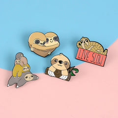 Pines de dibujos animados apilados del árbol Arhat