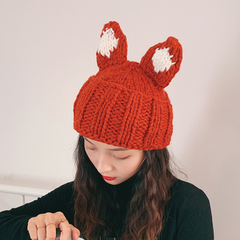 Gorro de lana con orejas de gato