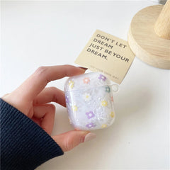 Estuche para Airpods con diseño de corazón de flores