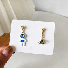 Lindos pendientes de planeta astronauta