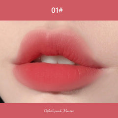 Brillo labial en polvo rosa