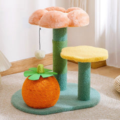 Árbol para gatos con flores