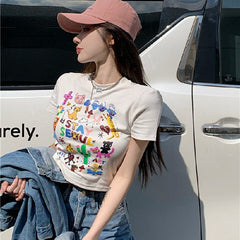 Camiseta corta con estampado de grafiti