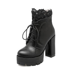 Gothic Plateaustiefel mit Spitze