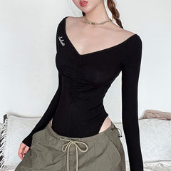 Body gótico de manga larga con espalda de malla