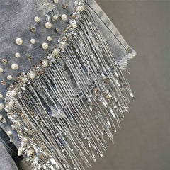 Shorts vaqueros con flecos estilo gótico punk