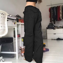 Pantalones cargo de tiro bajo estilo gótico punk
