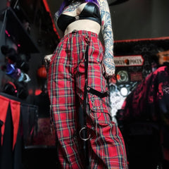 Gothic-Cargohose in Rot mit Karomuster