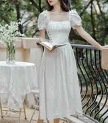 Vestido ligero de Lula Swan Academia