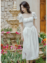 Vestido ligero de Lula Swan Academia