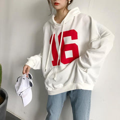 16 Print-Kapuzenpullover mit Fronttasche