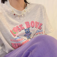 Collar con colgante de cruz y cuentas de colores de los años 90