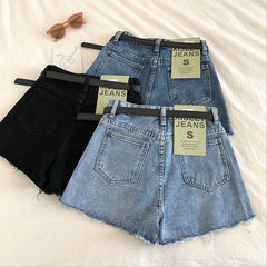 Jeansrock im 90er-Jahre-Stil mit Fake-Taschen und hoher Taille und versteckten Shorts