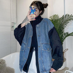 Chaqueta vaquera extragrande con costuras negras y verde militar