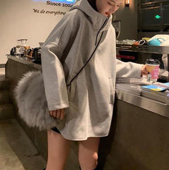 Sudadera larga con capucha cálida de color sólido básico