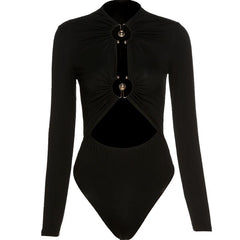 Body ajustado de manga larga con hebillas doradas y estilo chic negro