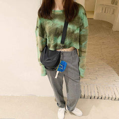 Bolso de hombro con cadena de nailon grunge negro