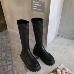 Botas de plataforma gruesas y grandes de cuero negro Egirl