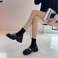 Mocasines de tacón medio grueso con banda de diamantes de imitación negros