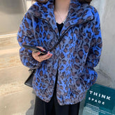 Chaqueta extragrande suave y esponjosa con estampado de leopardo azul