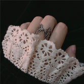 Anillo de plata con alas de mariposa para chica estética