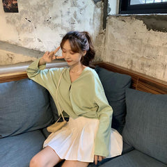 Blusa informal fina de gasa con cuello en V y colores lisos