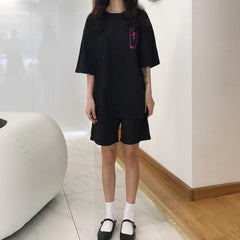 Camiseta extragrande con estampado grunge en la espalda de mujer china