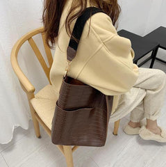 Crocodile Pattern Thick Strap 2In1 Purse And Bucket Bag